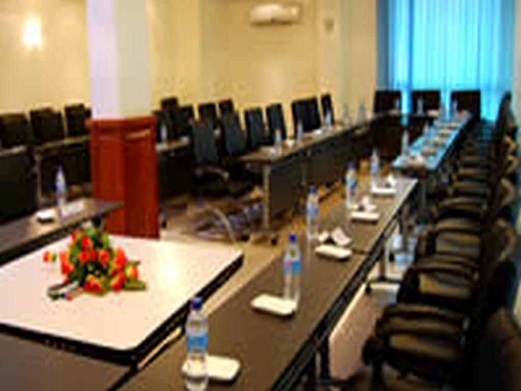Roca Golf Hotel Bujumbura Eksteriør bilde